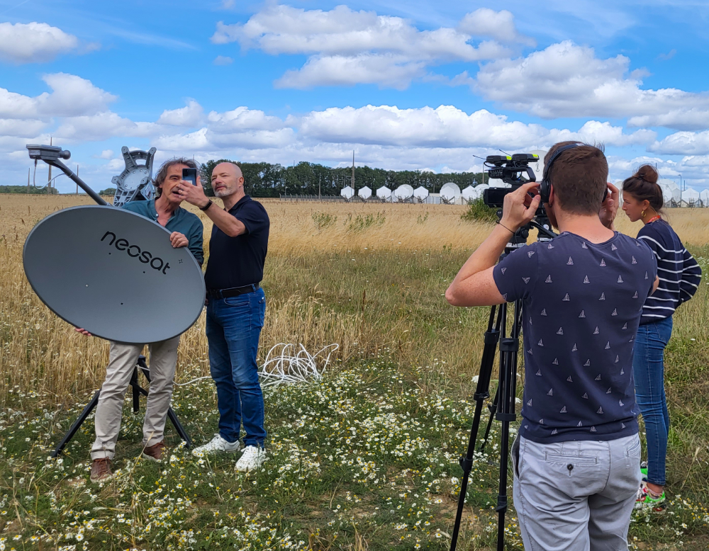 Avec Fred de la chaîne L'Esprit Sorcier TV, découvrez tout ce qu'il y a à savoir sur la technologie Internet par satellite géostationnaire !